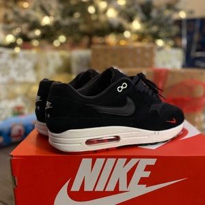 Air Max 1 Bred size 9.5